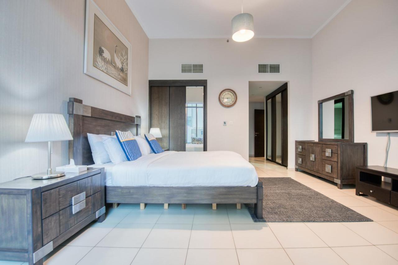 Maison Privee - Big, Bright, Luxury Marina Views Apt Next To Beach Dubai Exterior photo