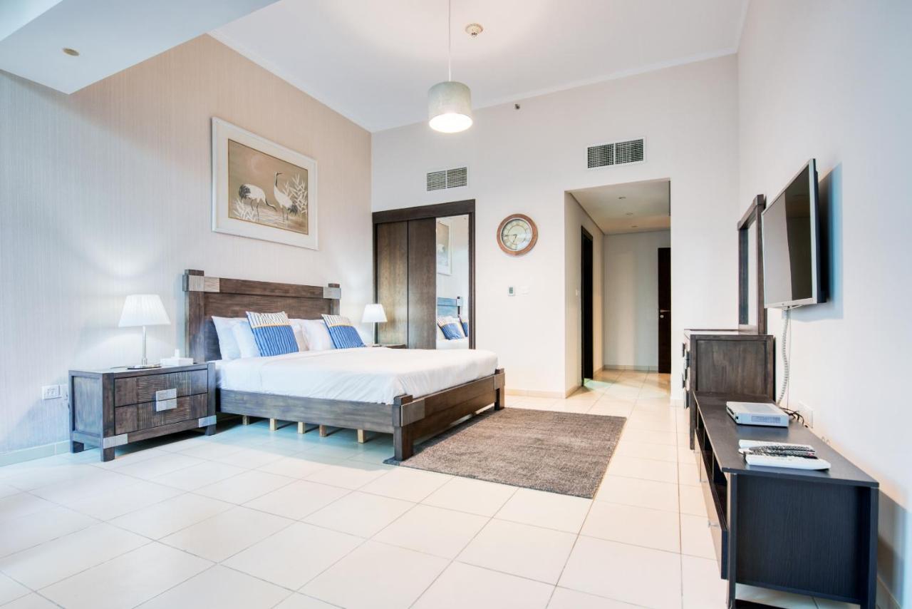 Maison Privee - Big, Bright, Luxury Marina Views Apt Next To Beach Dubai Exterior photo