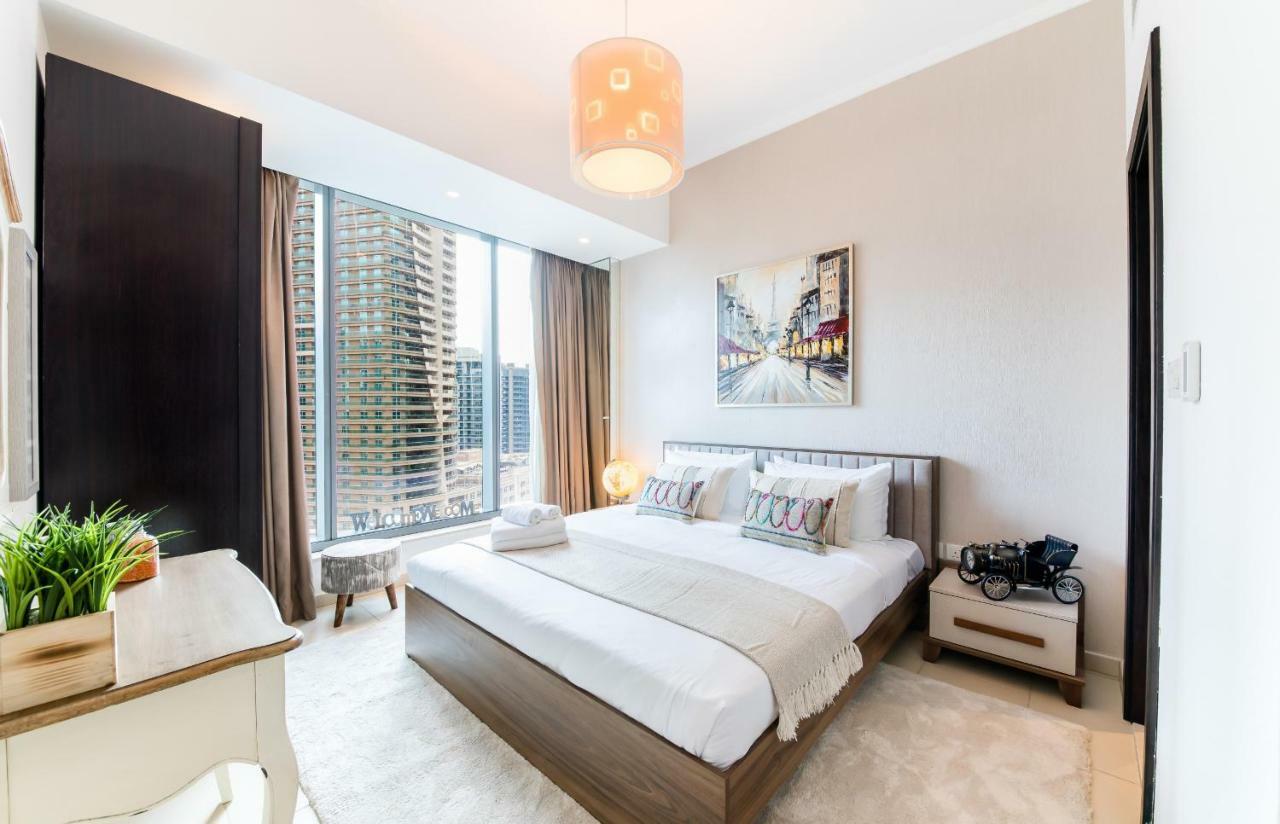 Maison Privee - Big, Bright, Luxury Marina Views Apt Next To Beach Dubai Exterior photo
